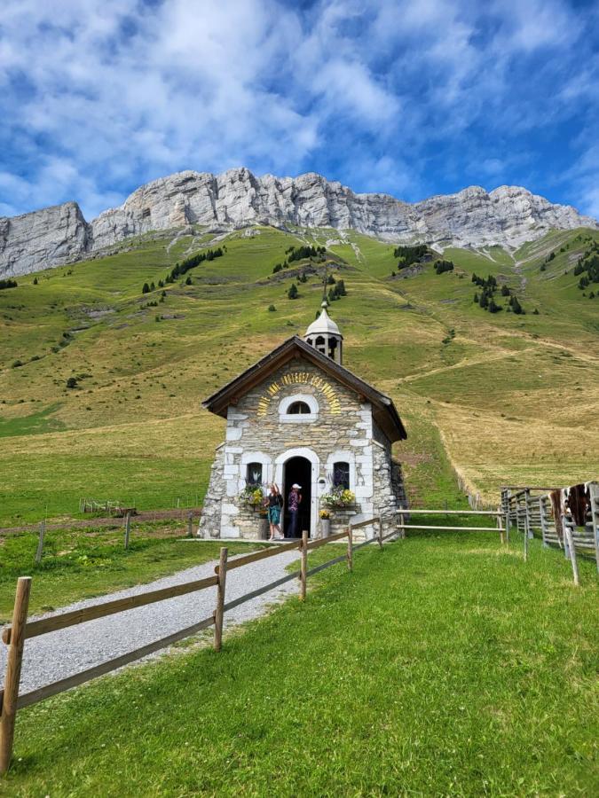 Appartement Cosy Face Aux Aravis Le Grand-Bornand Exterior photo